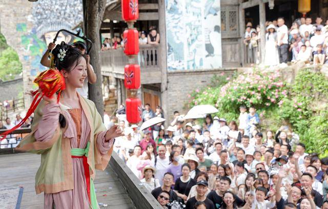 更优服务繁荣文旅市场AG真人平台app以(图4)