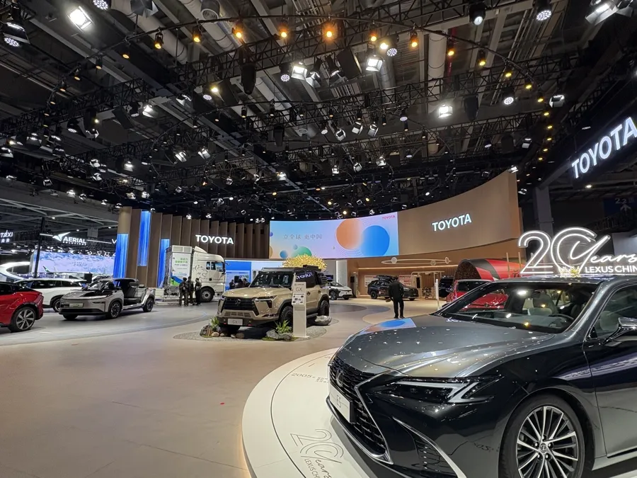 ！提前感受第八届进博会新惊喜AG真人旗舰厅登录明天开幕(图2)